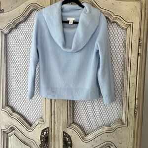 Cozy Light Blue Women's Sweater M
H&M simply chic